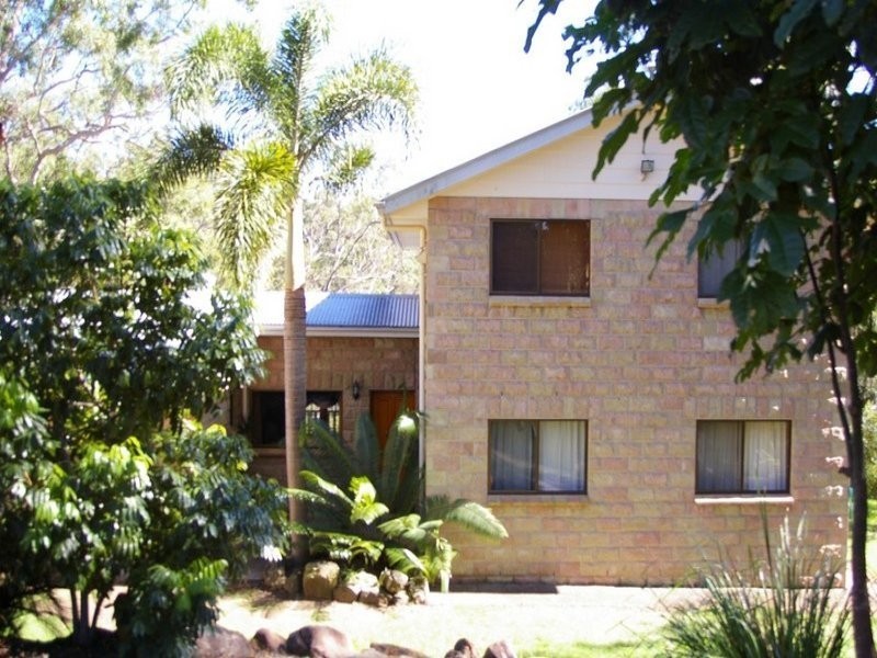 16 Gordon Crescent, Withcott QLD 4352