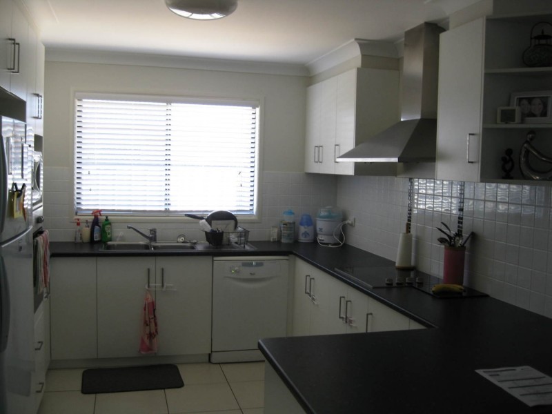 14 Patron Crescent, Glenvale QLD 4350