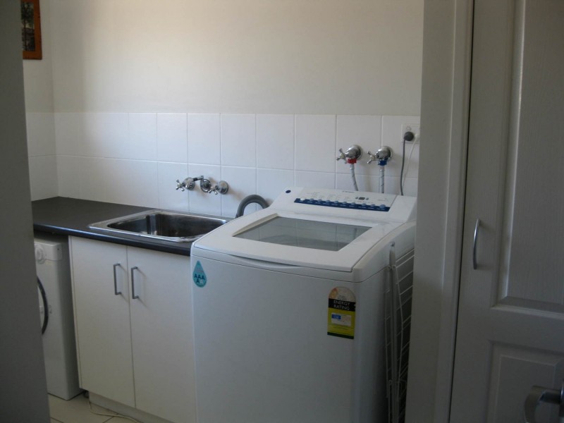 14 Patron Crescent, Glenvale QLD 4350