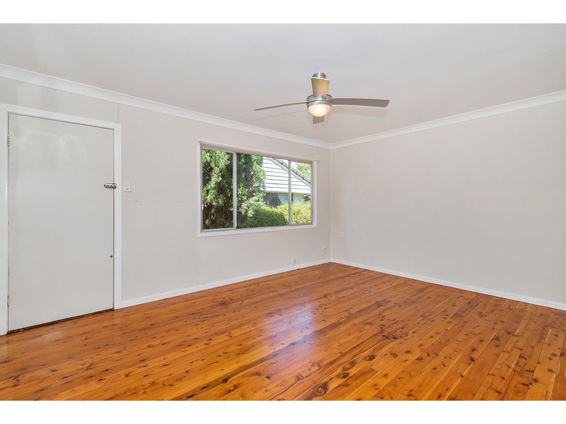 317 Tor Street, Wilsonton QLD 4350