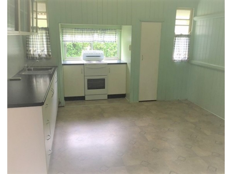 13 Jenkins Street, Newtown QLD 4350