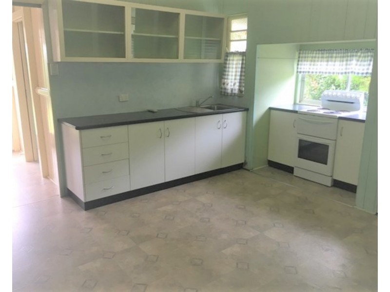 13 Jenkins Street, Newtown QLD 4350