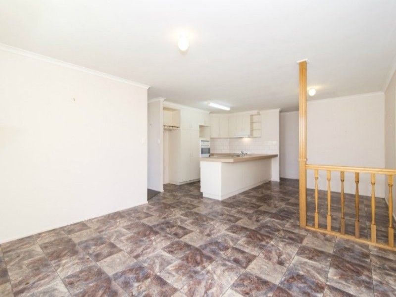 5 Dandelion Drive, Middle Ridge QLD 4350