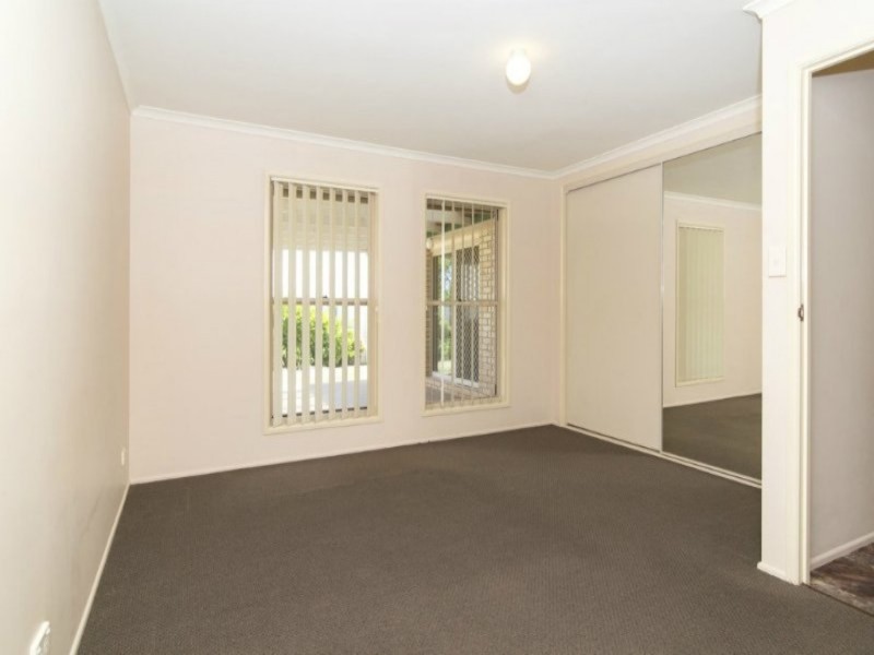 5 Dandelion Drive, Middle Ridge QLD 4350