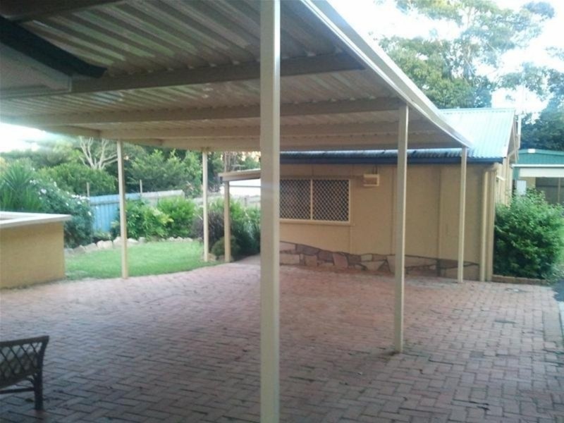 6 Vacy Street, Newtown QLD 4350