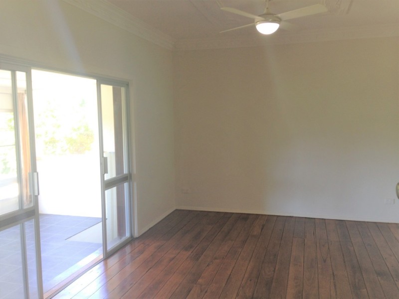 2 Macquarie Street, Centenary Heights QLD 4350