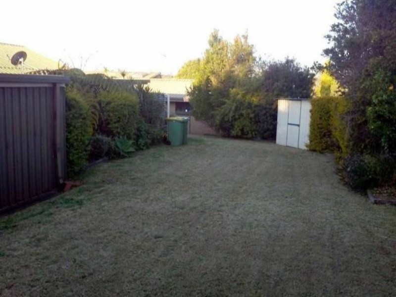 6 McQuade Court, Kearneys Spring QLD 4350