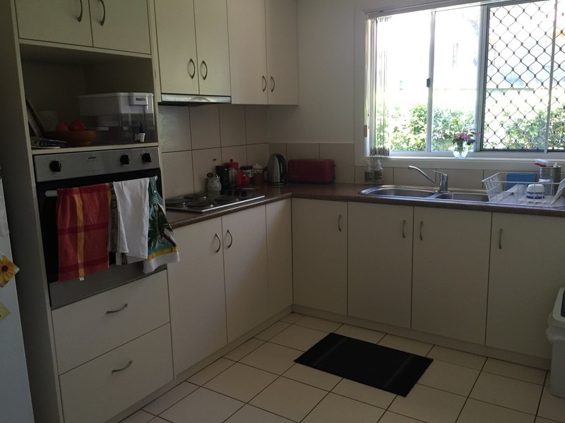 2/36 Fay Court, Kearneys Spring QLD 4350