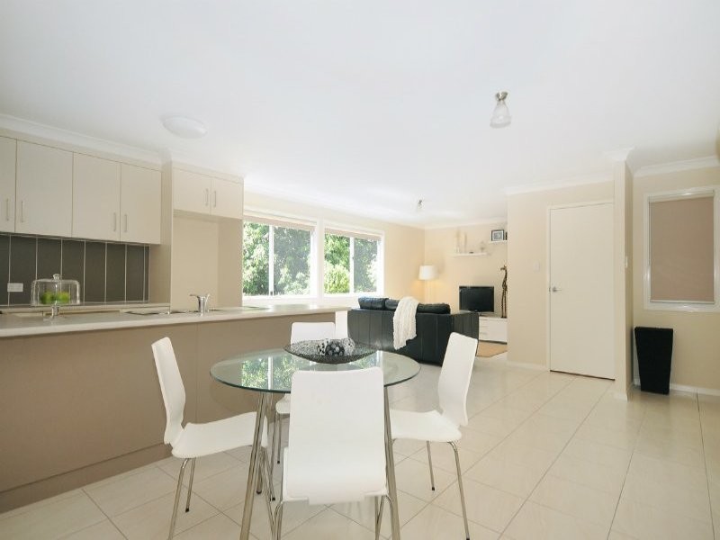 8A Jennings Street, South Toowoomba QLD 4350
