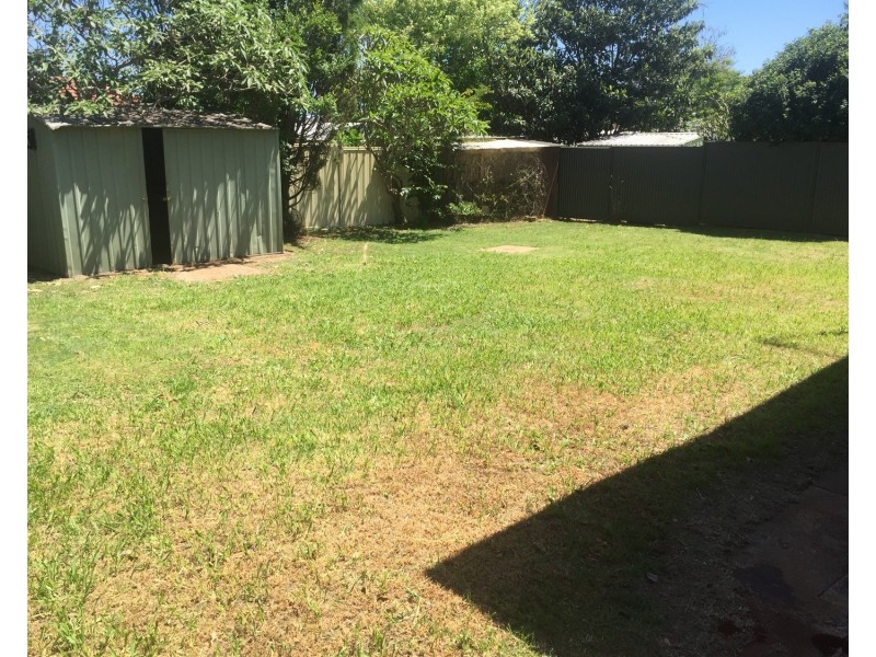 326 Alderley Street, Kearneys Spring QLD 4350