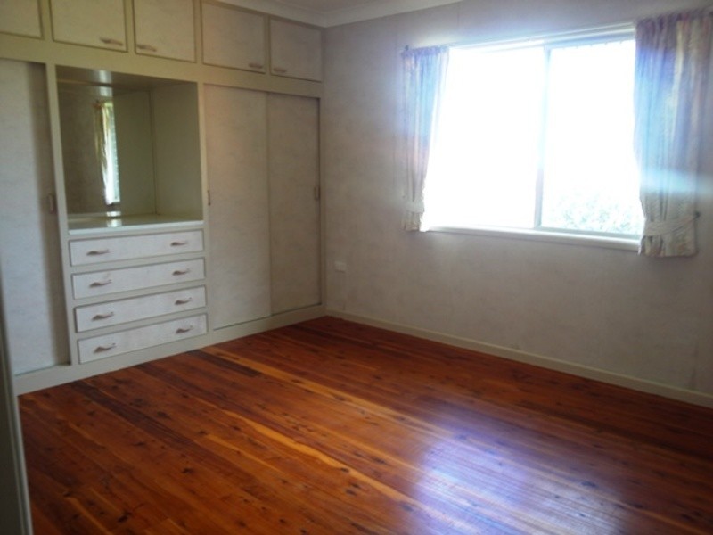 25 Paradise Street, Harristown QLD 4350