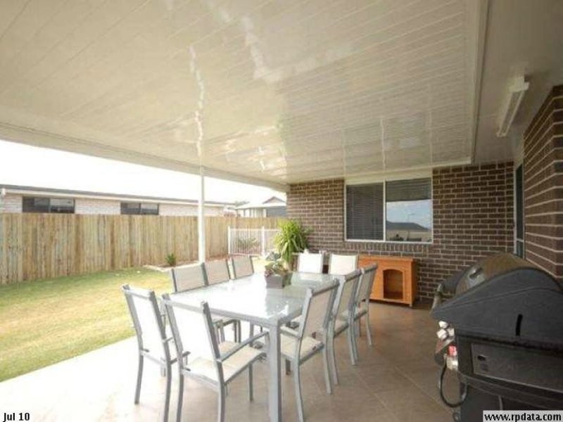 16 Grundy Street, Westbrook QLD 4350