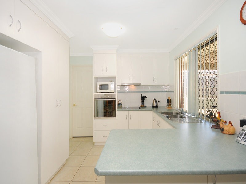 18 Wildcard Drive, Glenvale QLD 4350