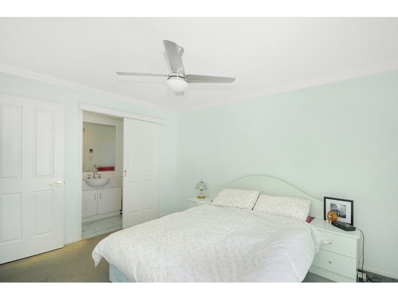 18 Wildcard Drive, Glenvale QLD 4350