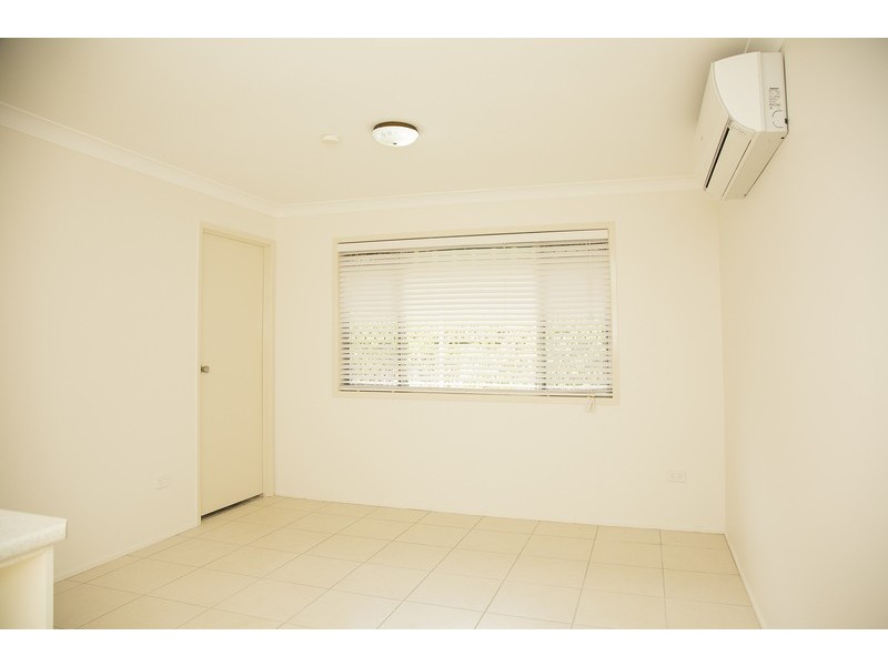 2/13 Clewley Crescent, Rangeville QLD 4350