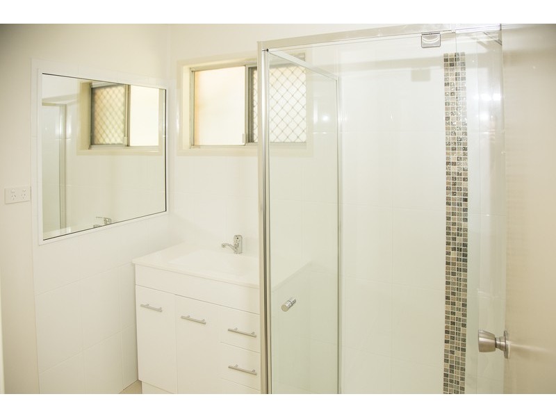 2/13 Clewley Crescent, Rangeville QLD 4350