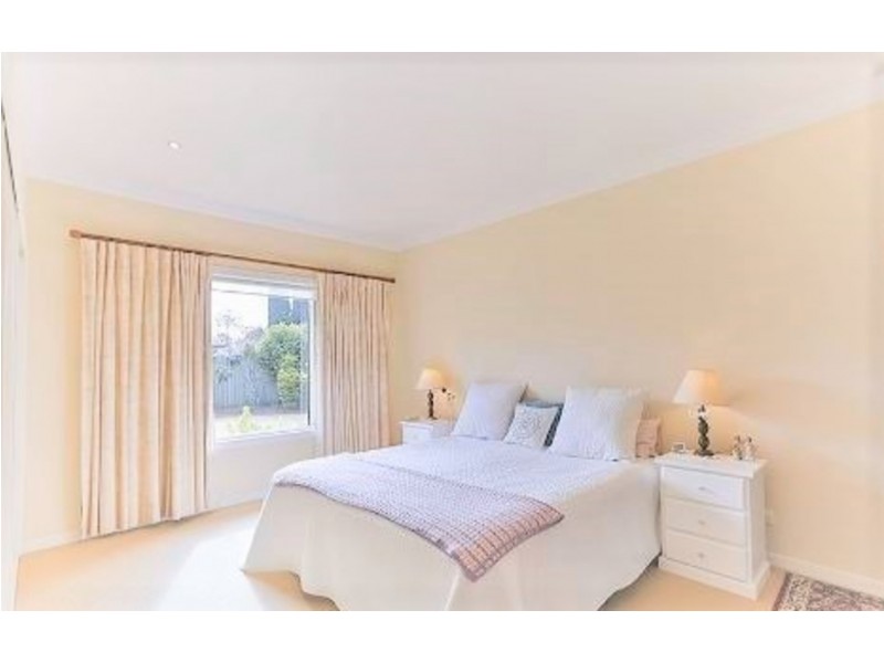 8 Poppy  Court, Middle Ridge QLD 4350