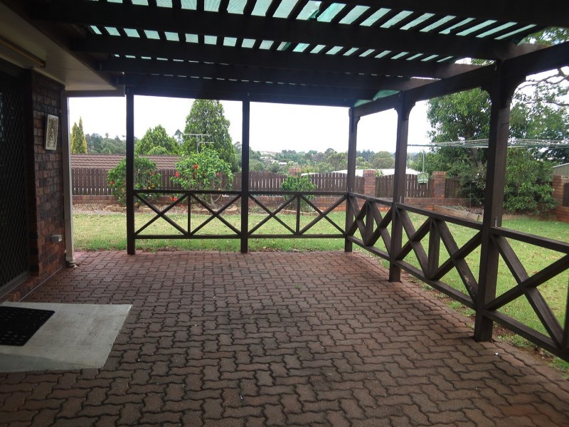 29 Champagne Crescent, Wilsonton Heights QLD 4350