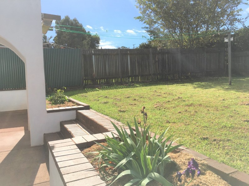 10 Sir Street, North Toowoomba QLD 4350