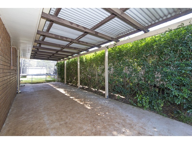 39 Hursley Road, Newtown QLD 4350