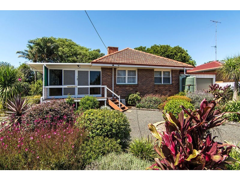 8 Jonathan  Street, Rockville QLD 4350