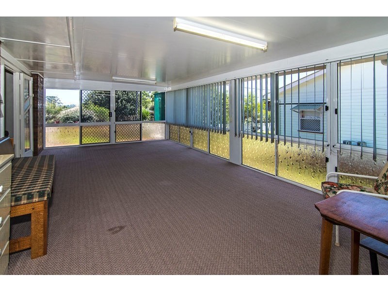 8 Jonathan  Street, Rockville QLD 4350