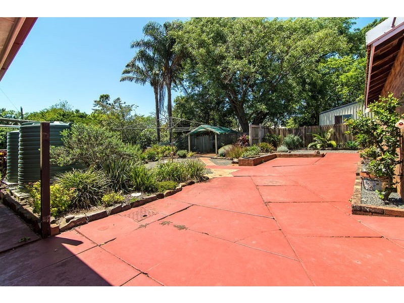 8 Jonathan  Street, Rockville QLD 4350