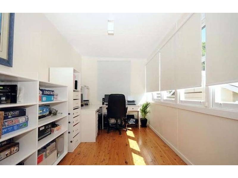 3 Ascot Street, Newtown QLD 4350
