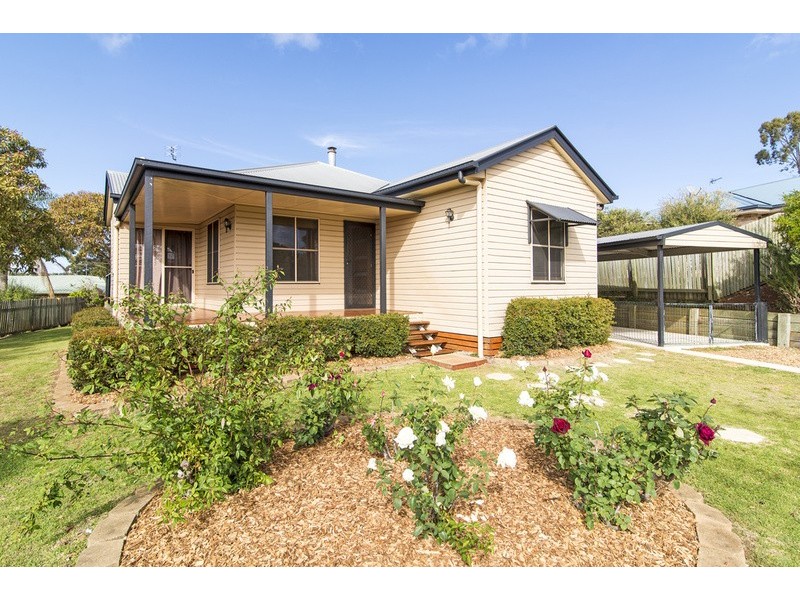 12 O’Beirne Street, Kearneys Spring QLD 4350