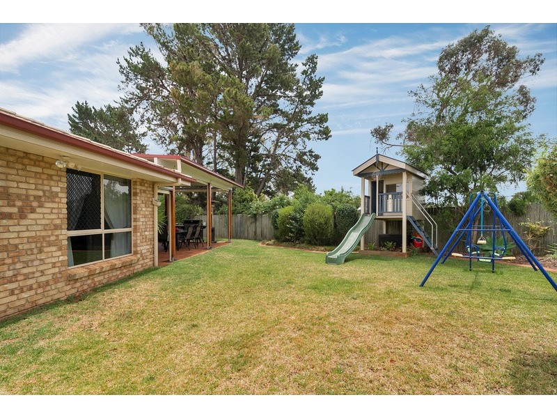 25 Malt Court, Kearneys Spring QLD 4350