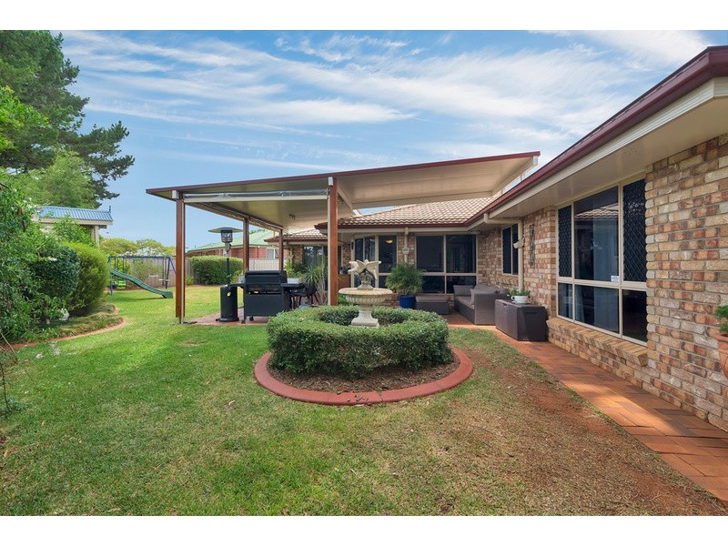 25 Malt Court, Kearneys Spring QLD 4350