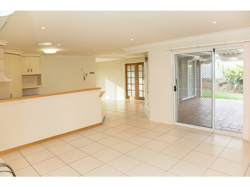 10 Evergreen Court, Glenvale QLD 4350