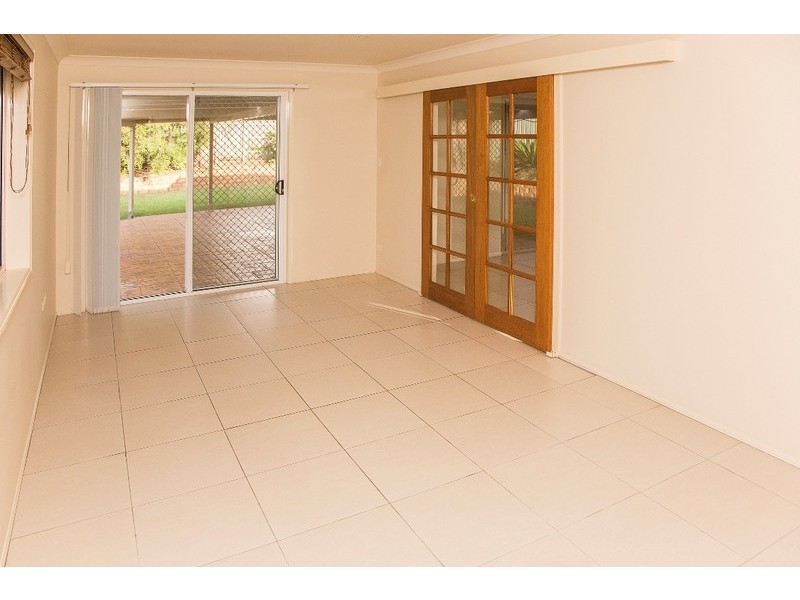 10 Evergreen Court, Glenvale QLD 4350