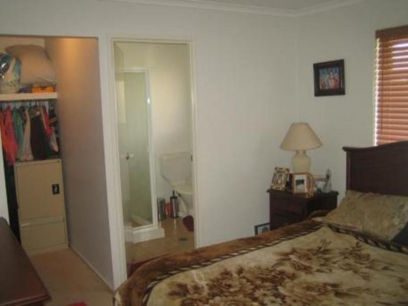 22 Pillar Street, Middle Ridge QLD 4350