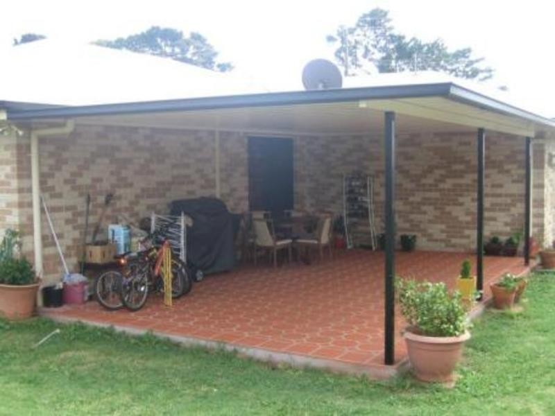 22 Pillar Street, Middle Ridge QLD 4350