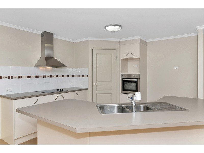 23 Ashford Drive, Wyreema QLD 4352