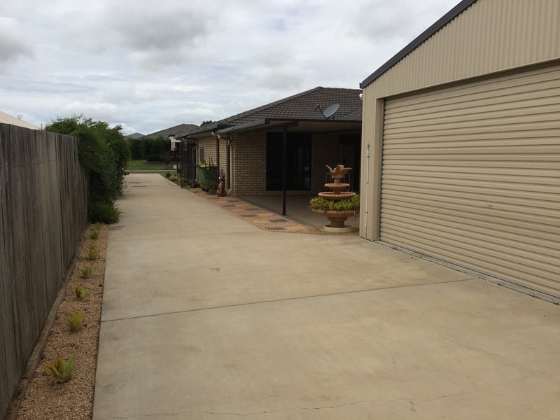 23 Ashford Drive, Wyreema QLD 4352