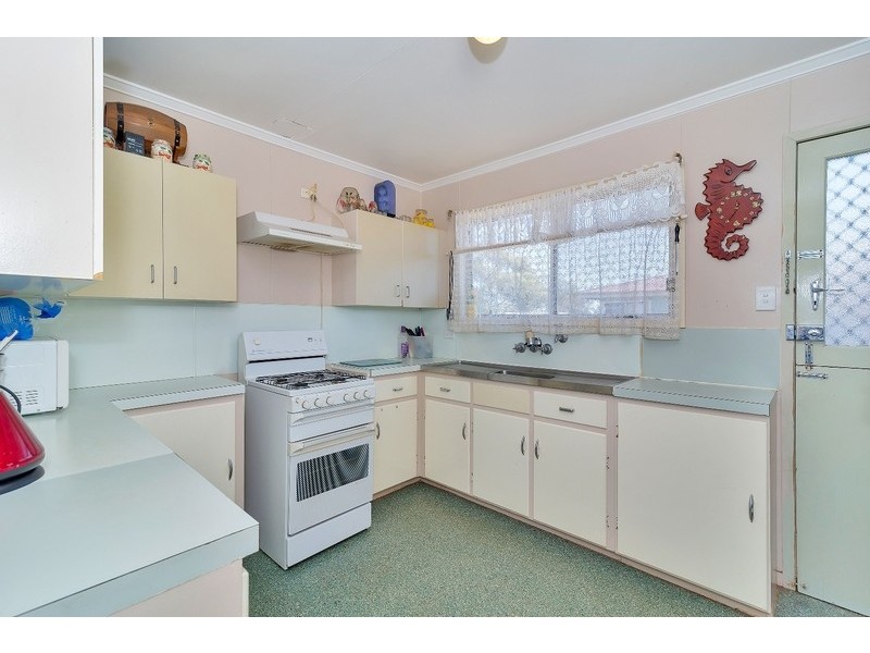16 Delray Street, Oakey QLD 4401