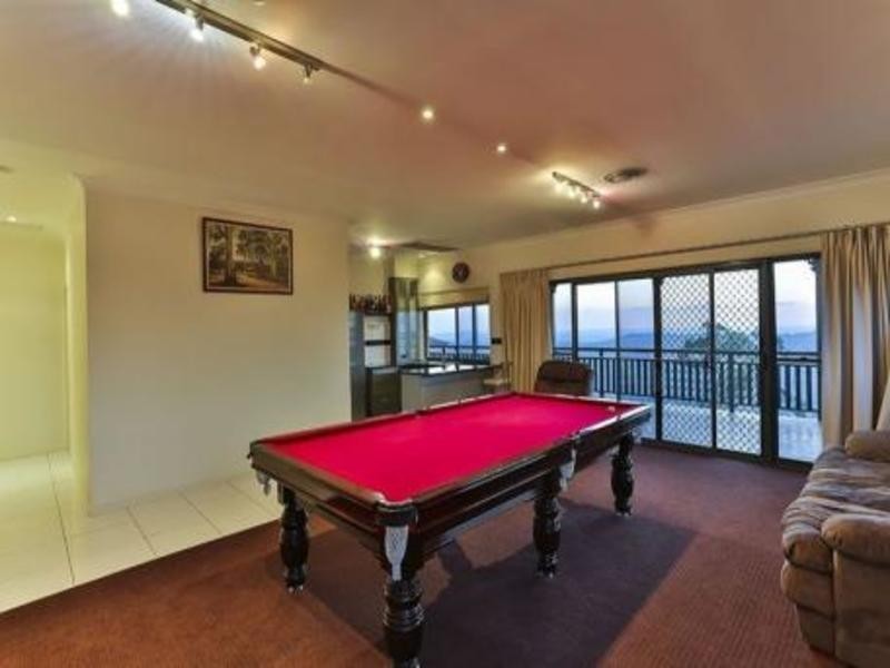 32 Panoramic Drive, Preston QLD 4352