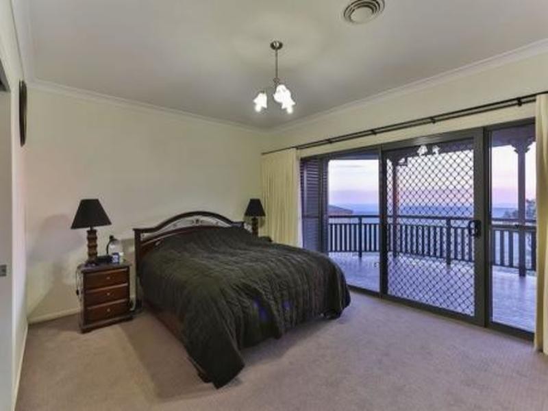 32 Panoramic Drive, Preston QLD 4352