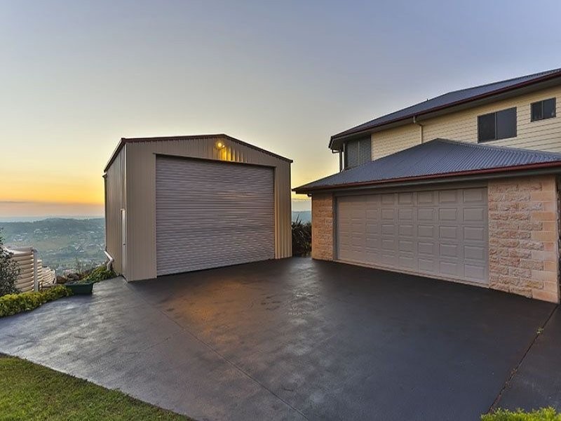 32 Panoramic Drive, Preston QLD 4352