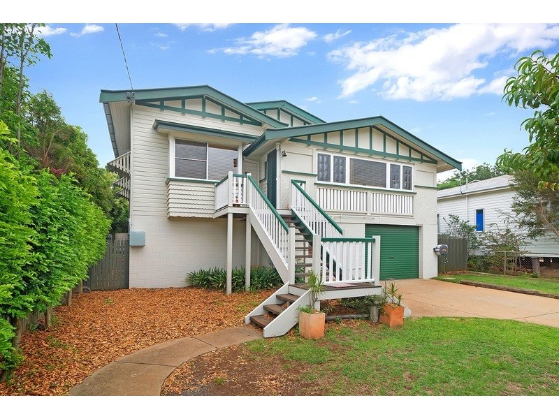33 Dunmore Street, East Toowoomba QLD 4350