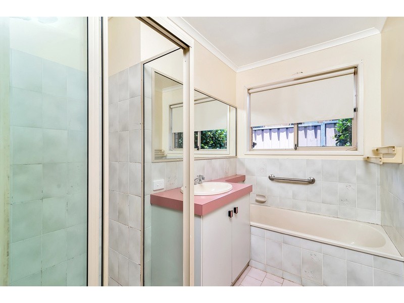 352 West Street, Kearneys Spring QLD 4350