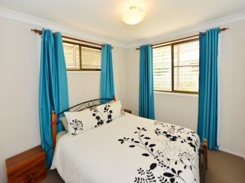 2/15 Sapphire Court, Kearneys Spring QLD 4350