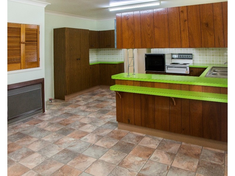 26 Shennan Street, Harristown QLD 4350