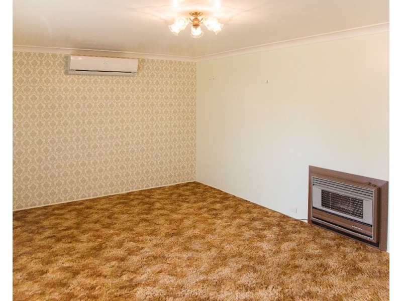 26 Shennan Street, Harristown QLD 4350