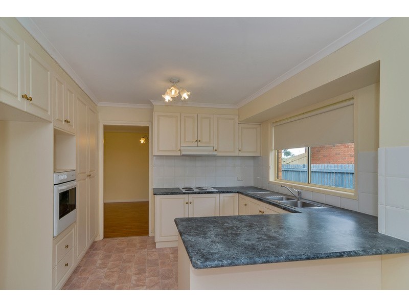 7 Lysanda Close, Wilsonton QLD 4350