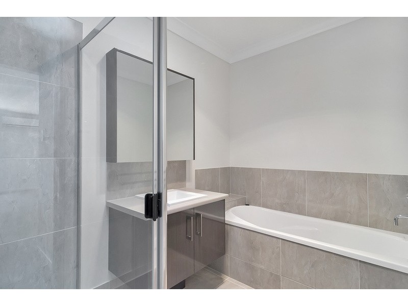 Unit 2/77 Long Street, Rangeville QLD 4350