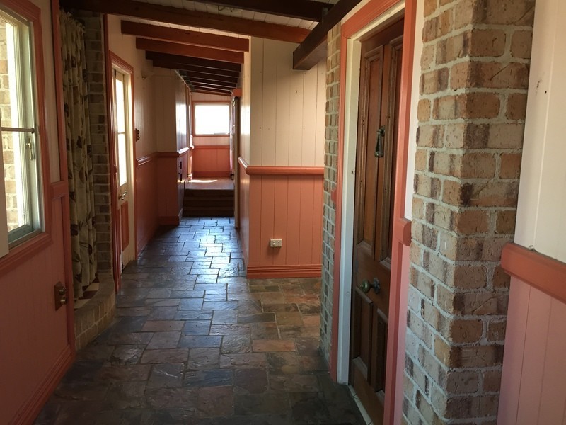 229 Bridge Street, Oakey QLD 4401