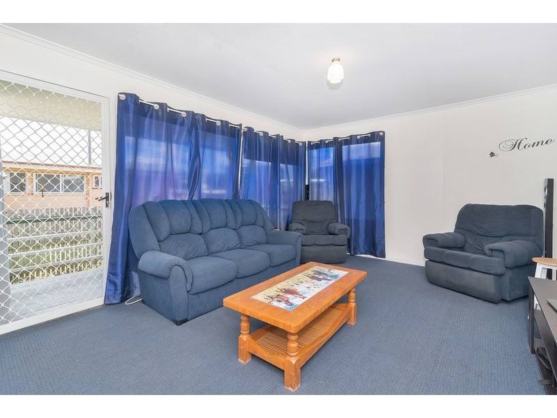 27 Delray Street, Oakey QLD 4401